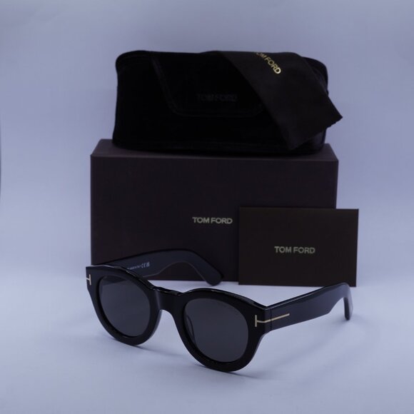 Tom Ford FT1212 01A Lucinda Sunglasses Shiny Black Square Frame, Smoke Lenses - Picture 9 of 9